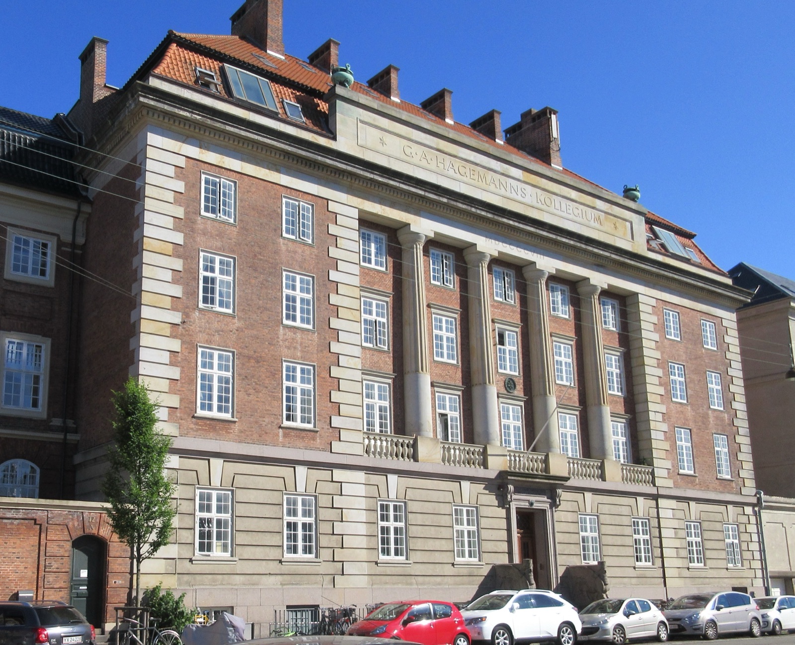 G. A. Hagemanns Kollegium — exterior at Kristianiagade 10