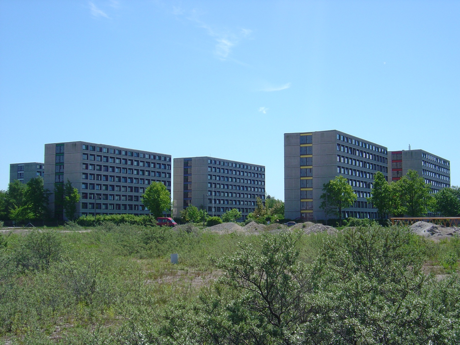 Grønjordskollegiet — panoramic view of the five blocks